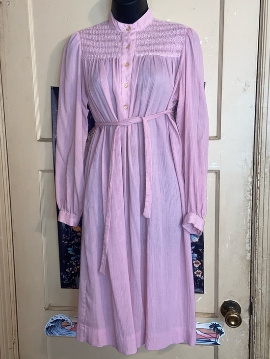 Nancy Green Dresses & Skirts - 70s PINK BELTED SHIFT DRESS Nancy Green NY Gauzy & Full